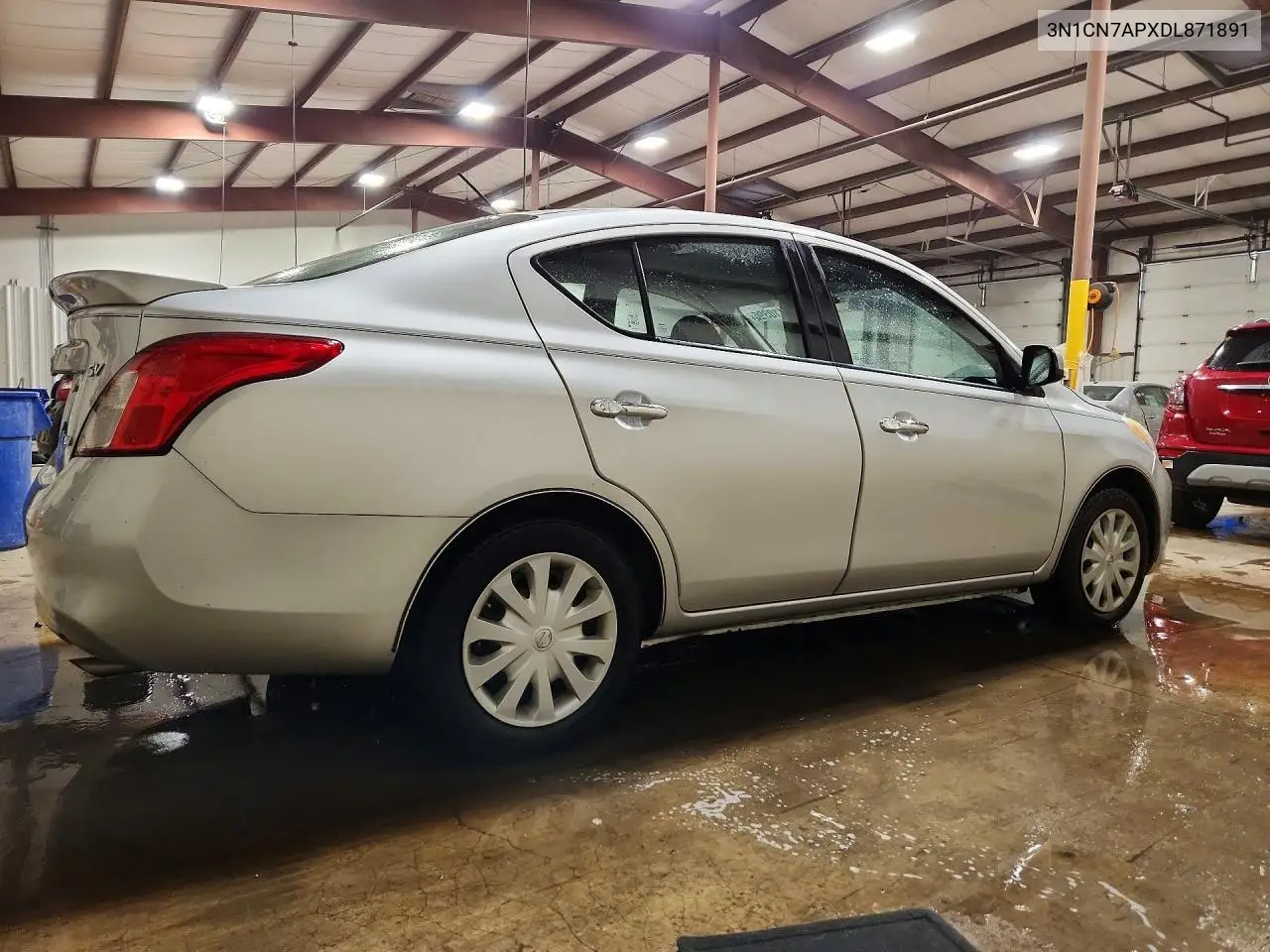 2013 Nissan Versa S VIN: 3N1CN7APXDL871891 Lot: 61110396