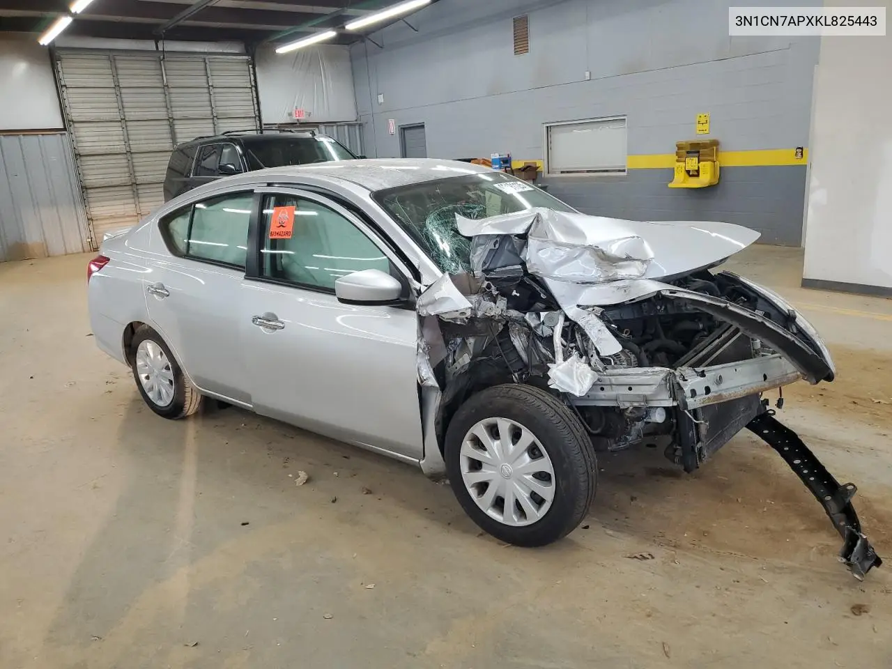 3N1CN7APXKL825443 2019 Nissan Versa S