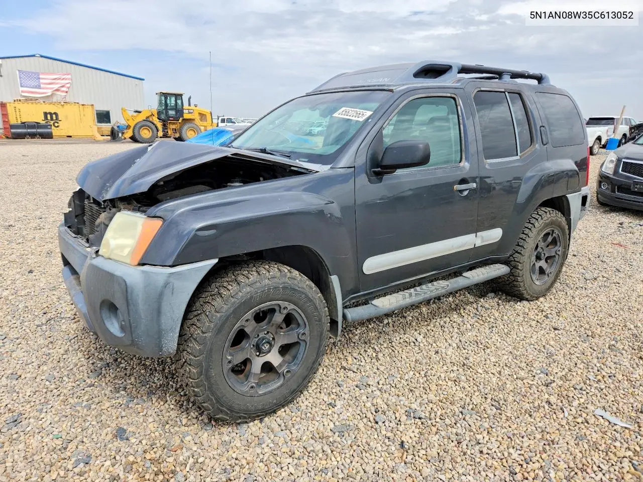 2005 Nissan Xterra S VIN: 5N1AN08W35C613052 Lot: 85622565