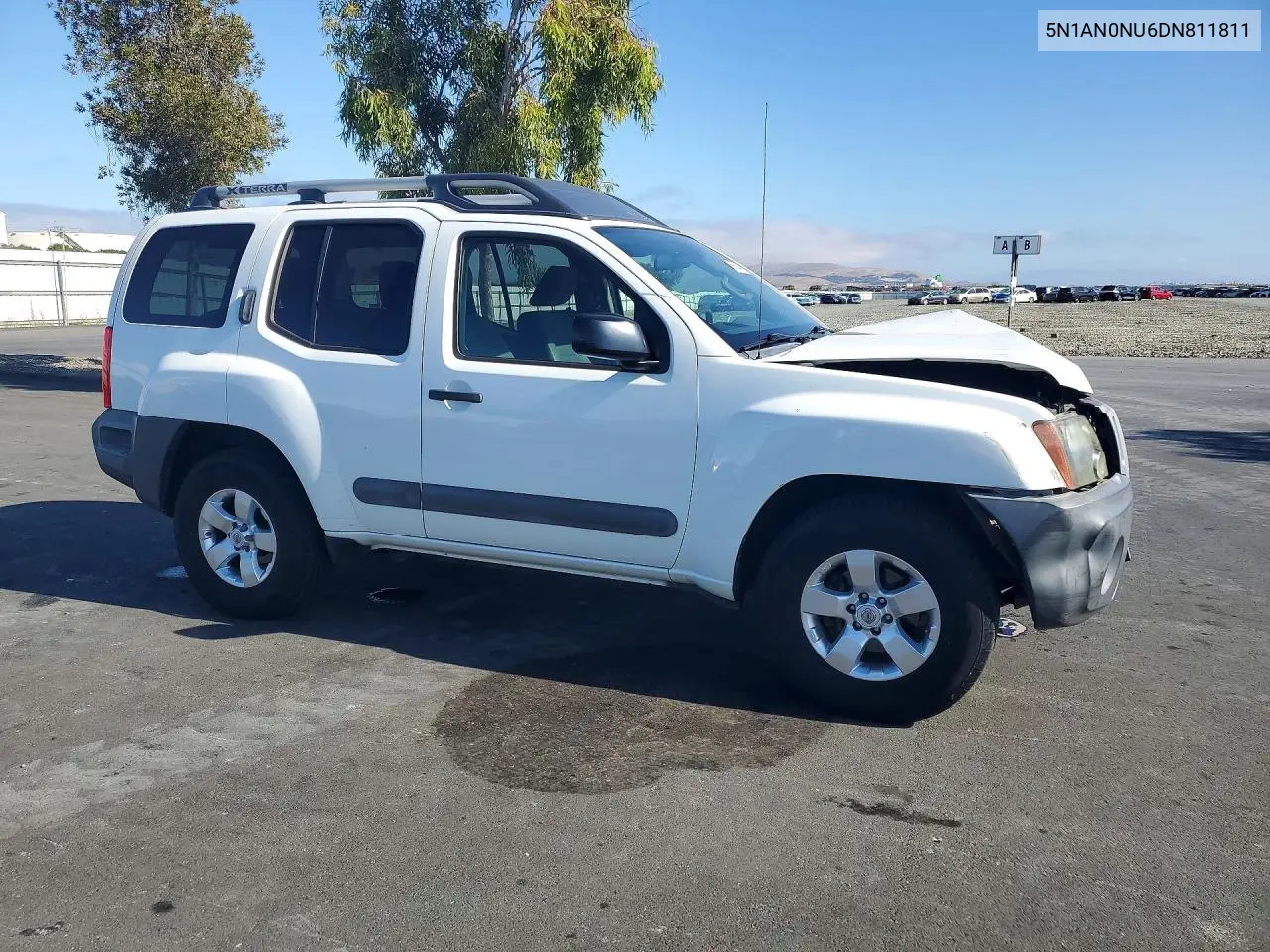 2013 Nissan Xterra X VIN: 5N1AN0NU6DN811811 Lot: 57595346