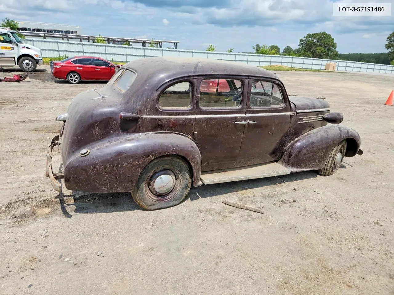 1938 Oldsmobile .88 VIN: LOT-3-57191486 Lot: 57191486