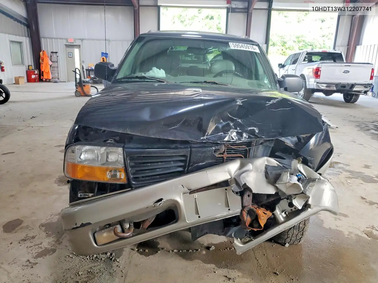 2001 Oldsmobile Bravada VIN: 1GHDT13W312207741 Lot: 59545916