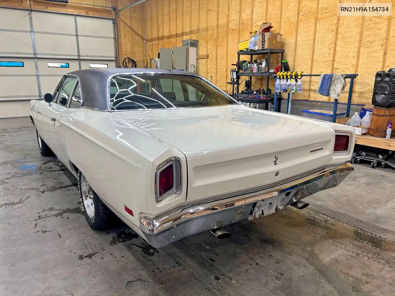 1969 Plymouth Roadrunner VIN: RN21H9A154734 Lot: 54325076