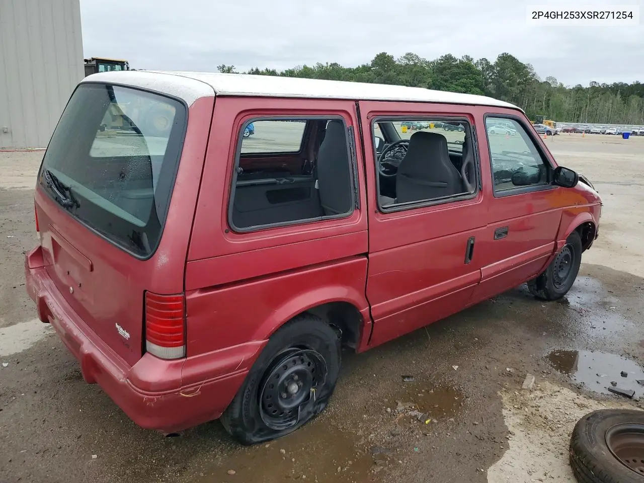 1995 Plymouth Voyager VIN: 2P4GH253XSR271254 Lot: 50460586