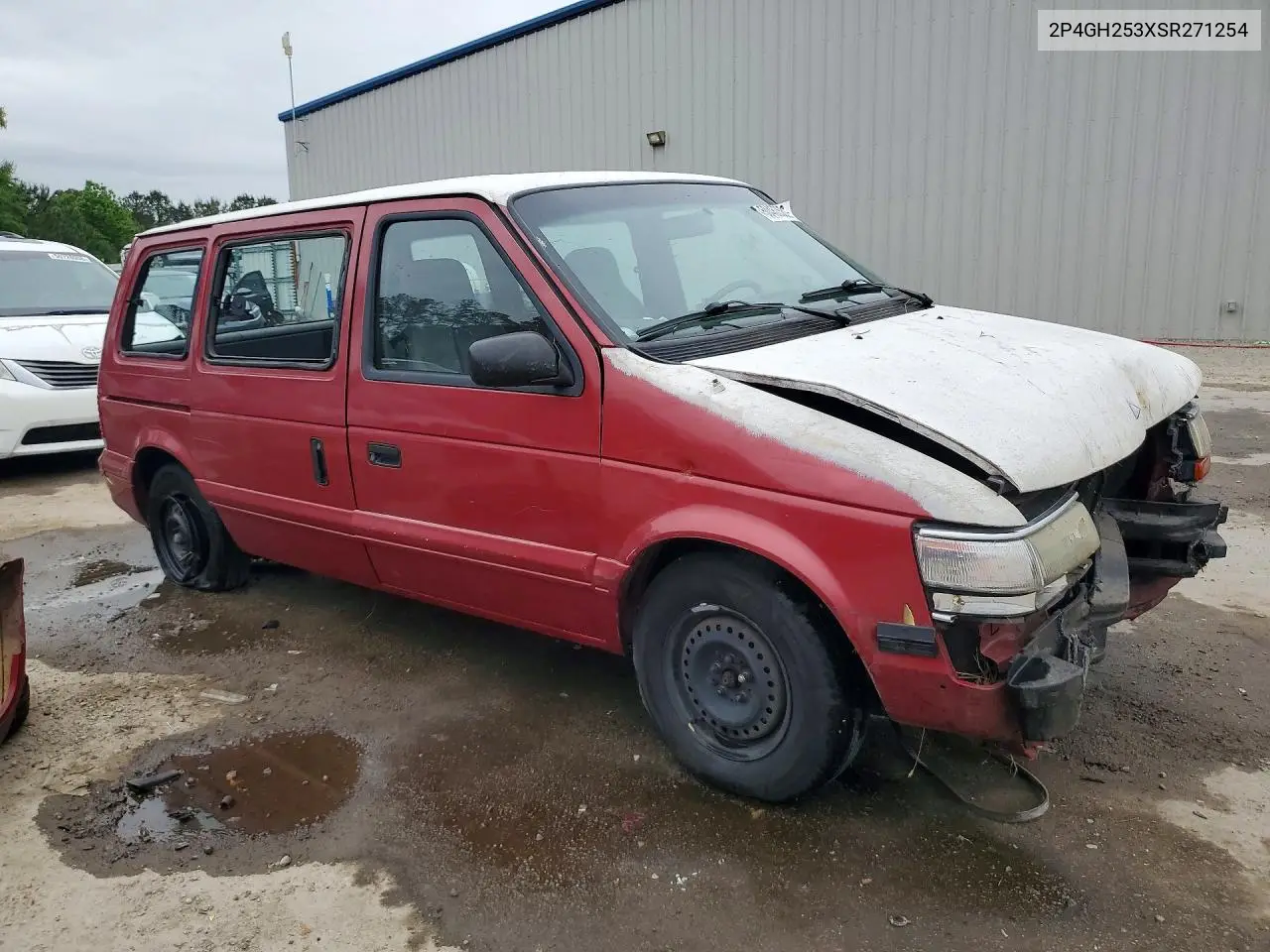 1995 Plymouth Voyager VIN: 2P4GH253XSR271254 Lot: 50460586