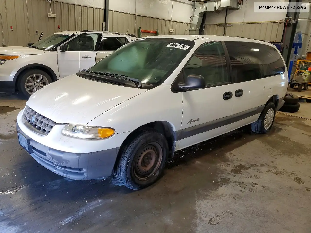 1998 Plymouth Grand Voyager Se VIN: 1P4GP44R6WB725296 Lot: 60807206