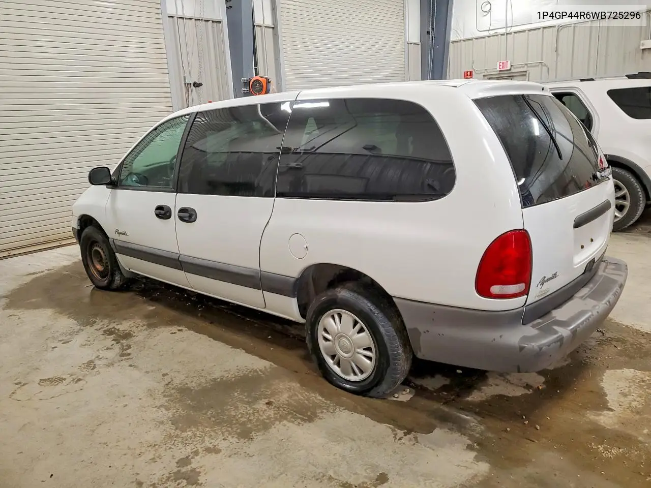 1998 Plymouth Grand Voyager Se VIN: 1P4GP44R6WB725296 Lot: 60807206