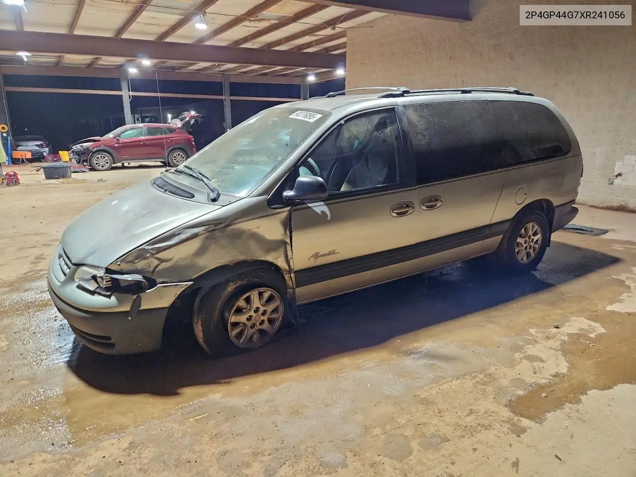 1999 Plymouth Grand Voyager Se