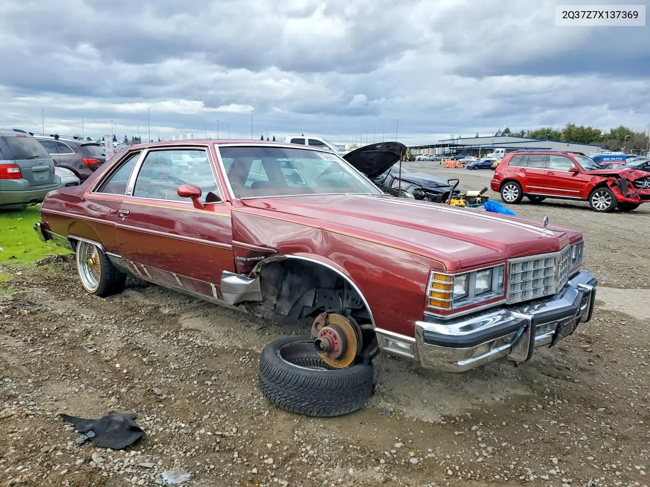1977 Pontiac Bonneville 2D Brough VIN: 2Q37Z7X137369 Lot: 76499935