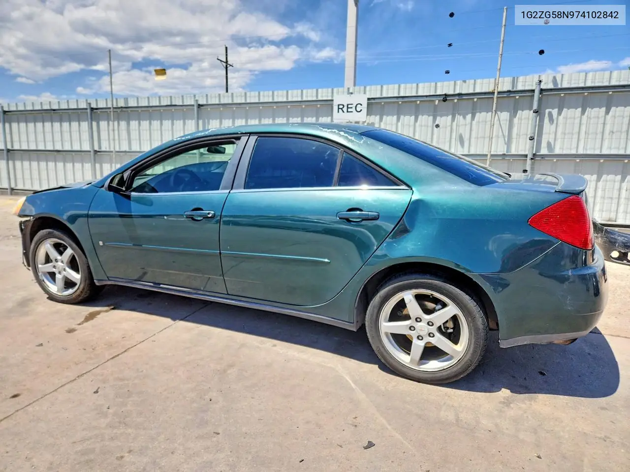 2007 Pontiac G6 Base VIN: 1G2ZG58N974102842 Lot: 53564136