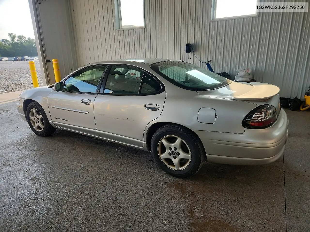 2002 Pontiac Grand Prix Se VIN: 1G2WK52J62F292250 Lot: 61370386