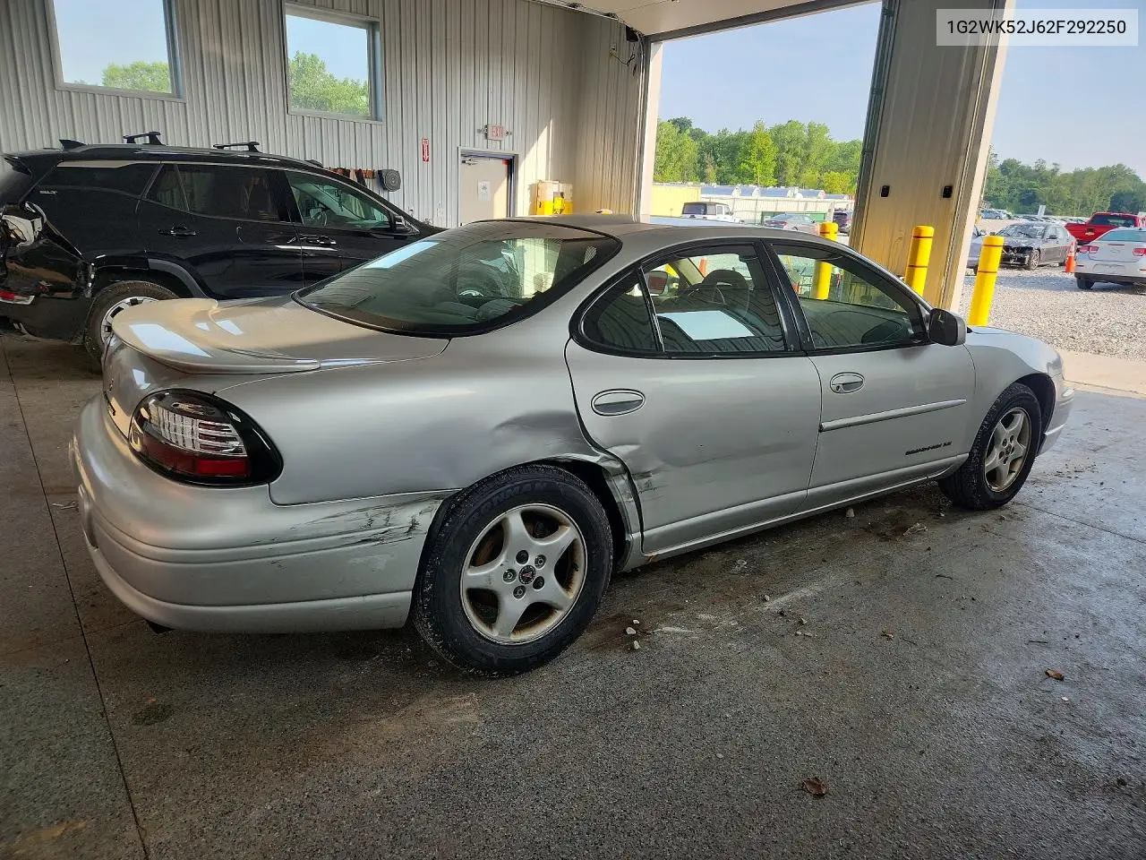 2002 Pontiac Grand Prix Se VIN: 1G2WK52J62F292250 Lot: 61370386