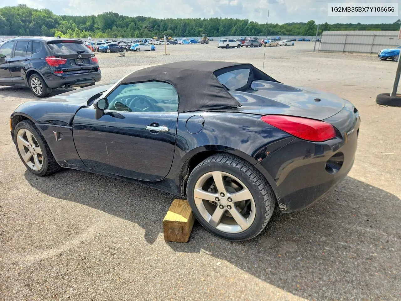 2007 Pontiac Solstice VIN: 1G2MB35BX7Y106656 Lot: 56822656
