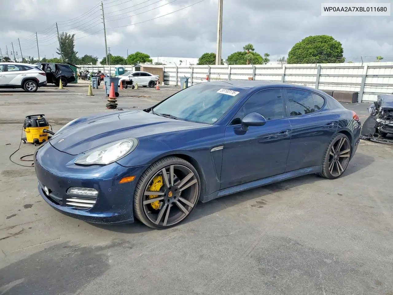 2011 Porsche Panamera 2 VIN: WP0AA2A7XBL011680 Lot: 55193176