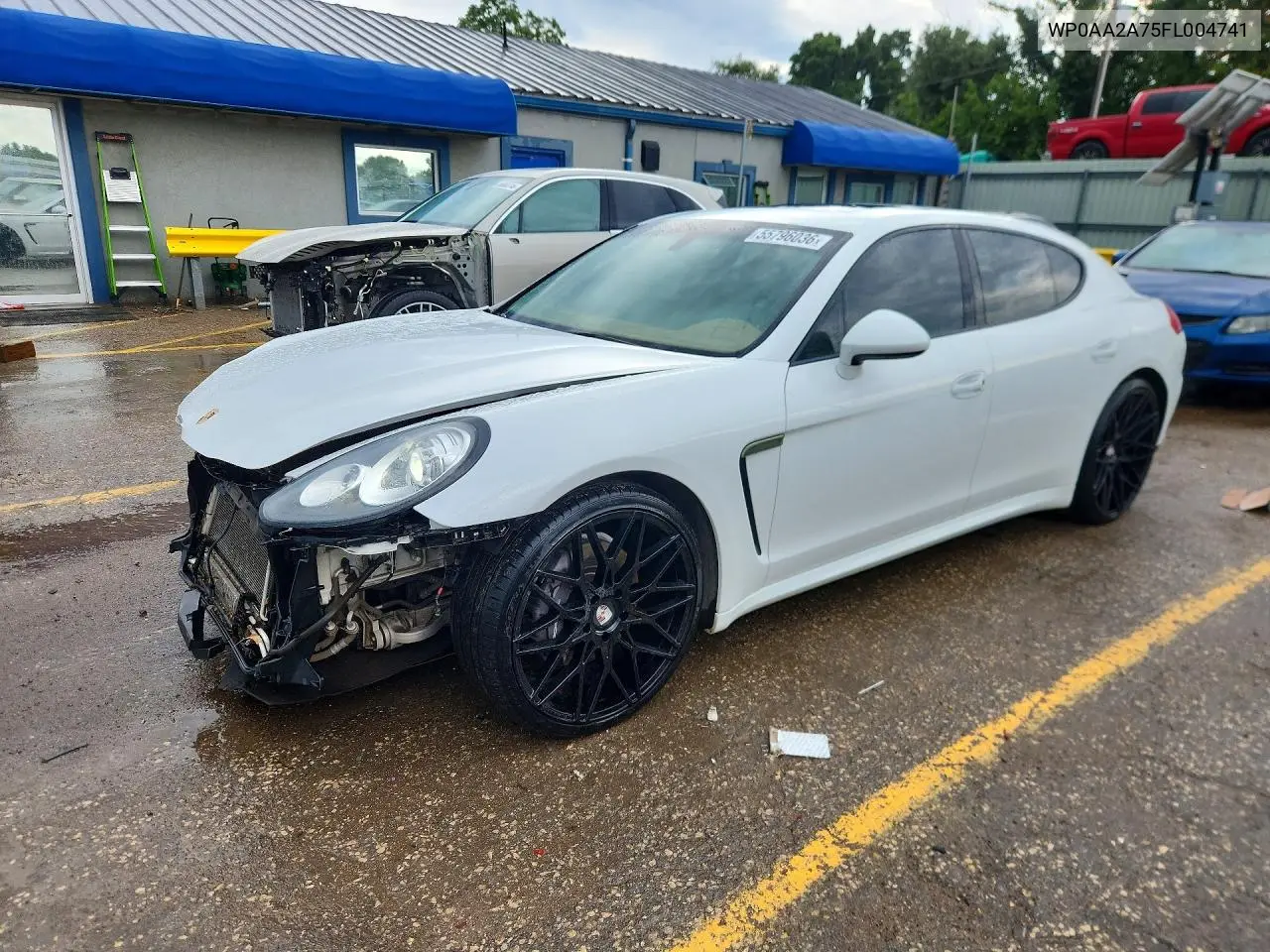 2015 Porsche Panamera 2