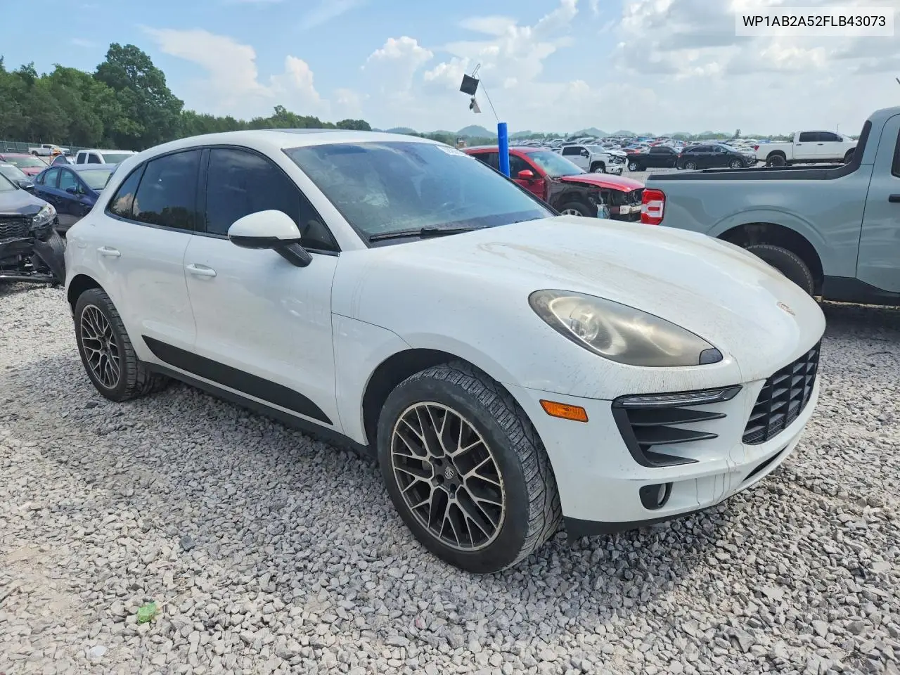 2015 Porsche Macan S VIN: WP1AB2A52FLB43073 Lot: 59289196