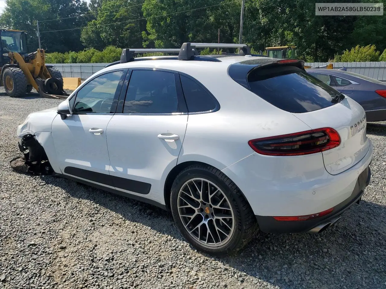 2016 Porsche Macan S VIN: WP1AB2A58GLB50238 Lot: 56304926