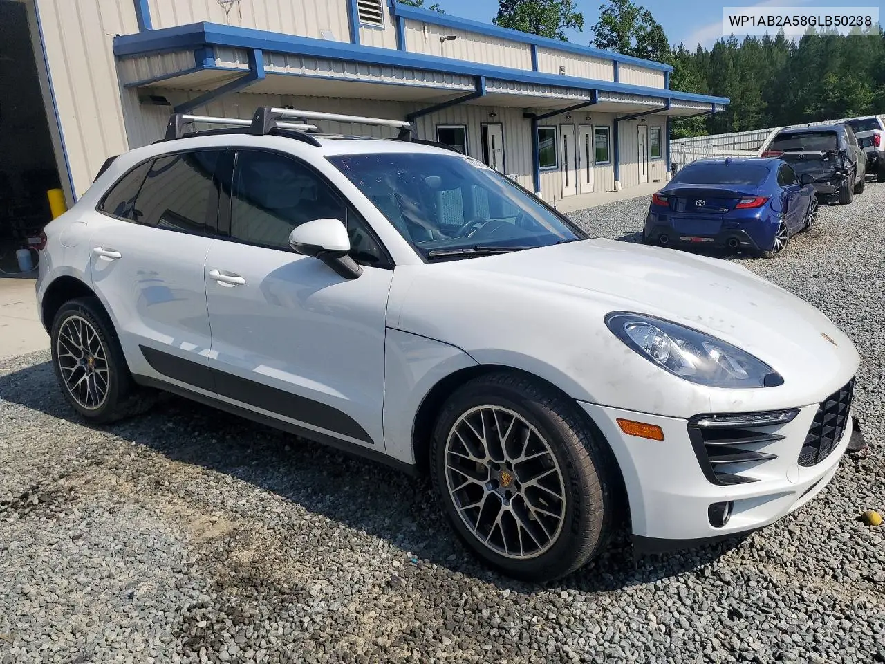 2016 Porsche Macan S VIN: WP1AB2A58GLB50238 Lot: 56304926