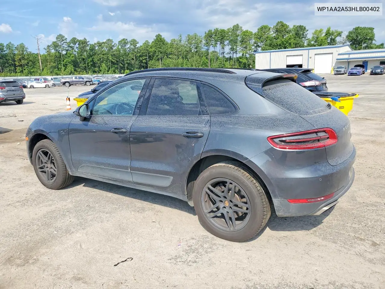 2017 Porsche Macan VIN: WP1AA2A53HLB00402 Lot: 55066156