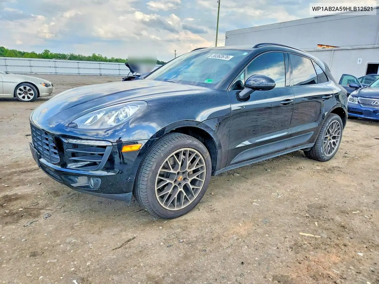 2017 Porsche Macan S VIN: WP1AB2A59HLB12521 Lot: 58362676