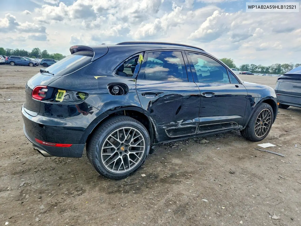 2017 Porsche Macan S VIN: WP1AB2A59HLB12521 Lot: 58362676