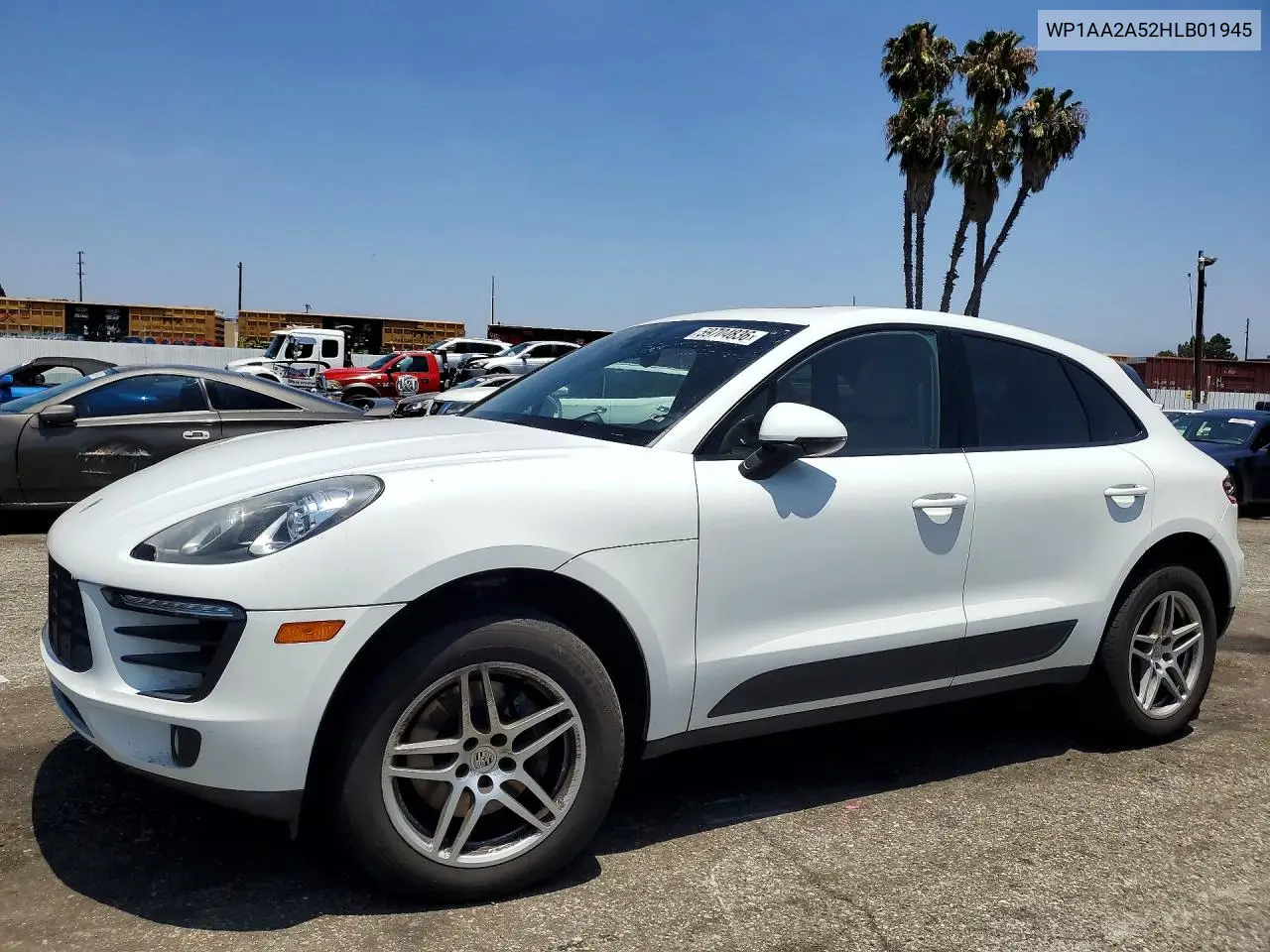 2017 Porsche Macan VIN: WP1AA2A52HLB01945 Lot: 59704836