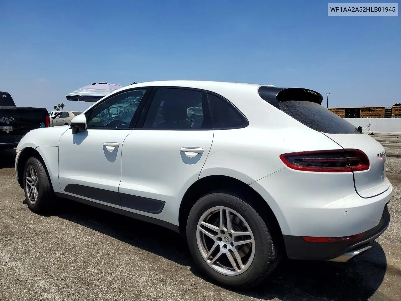 2017 Porsche Macan VIN: WP1AA2A52HLB01945 Lot: 59704836