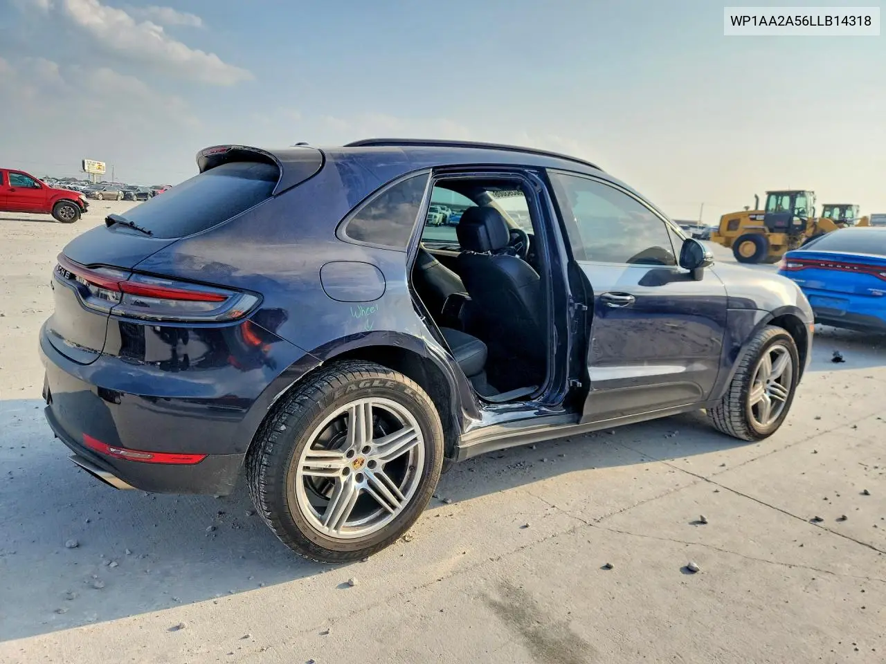 2020 Porsche Macan VIN: WP1AA2A56LLB14318 Lot: 50393006