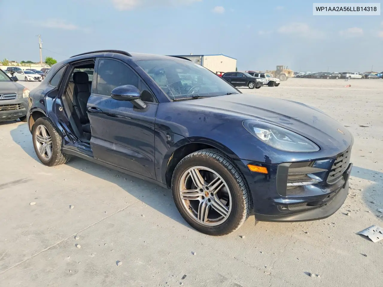 2020 Porsche Macan VIN: WP1AA2A56LLB14318 Lot: 50393006