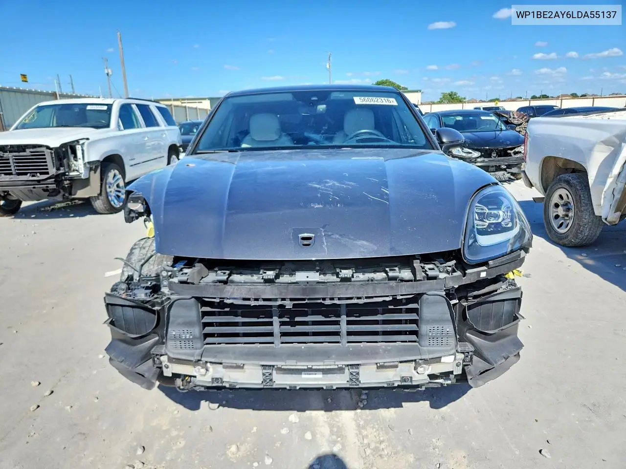 2020 Porsche Cayenne E Hybrid Coupe VIN: WP1BE2AY6LDA55137 Lot: 56062316