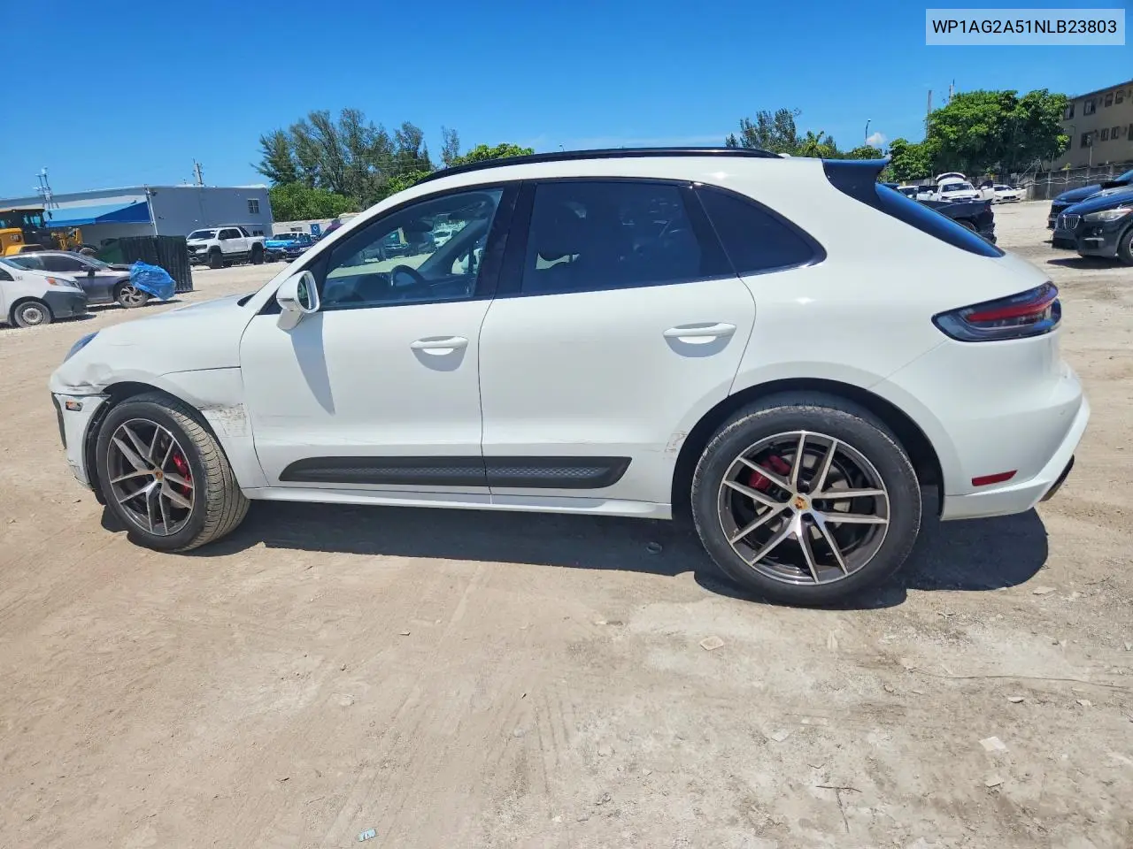 2022 Porsche Macan S VIN: WP1AG2A51NLB23803 Lot: 58442256