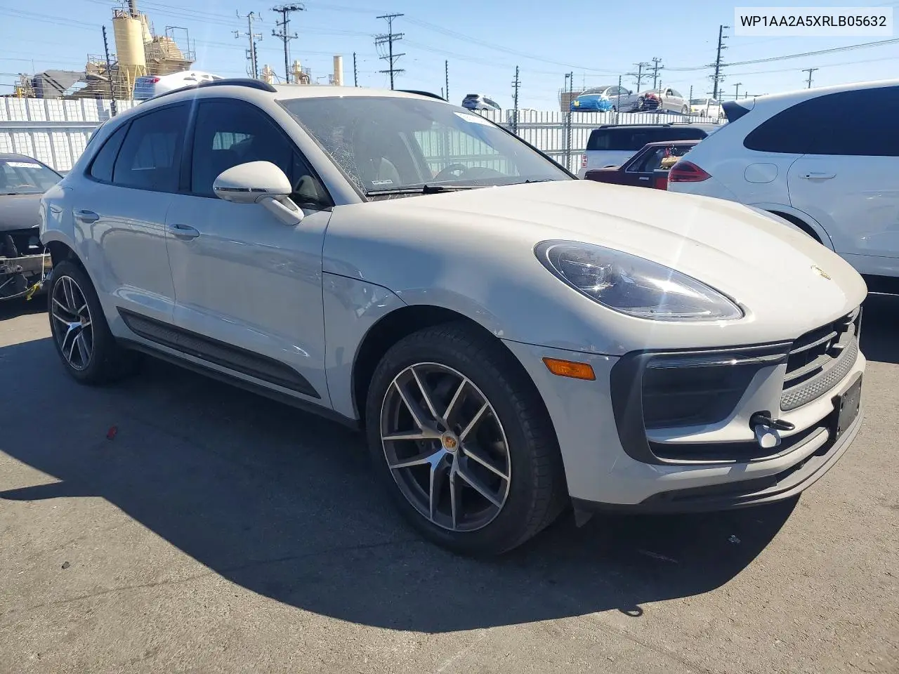 2024 Porsche Macan Base VIN: WP1AA2A5XRLB05632 Lot: 56183436