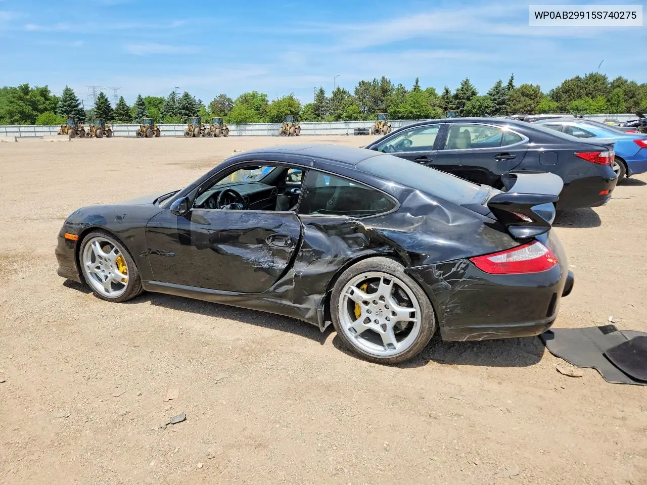 911