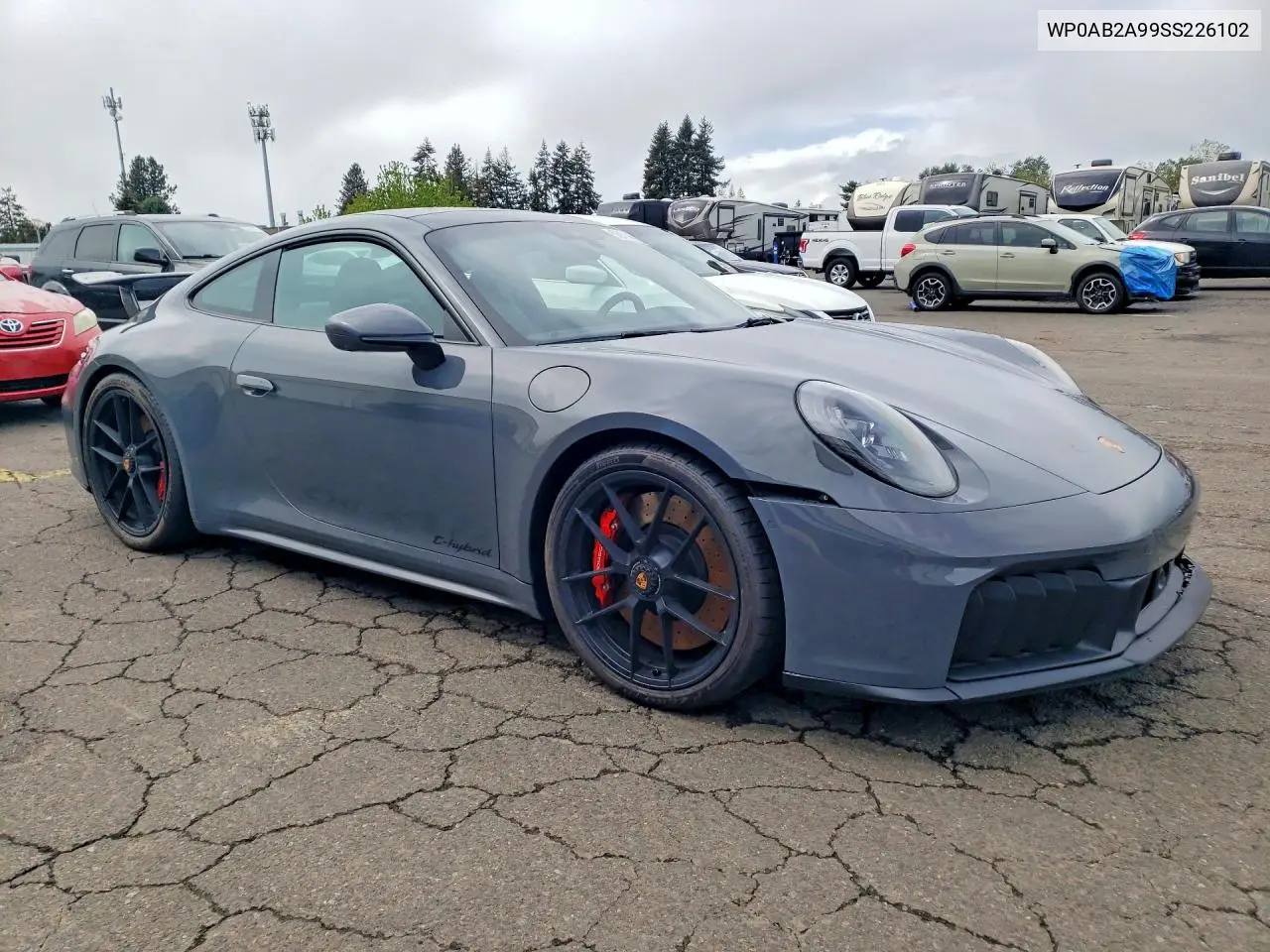 911