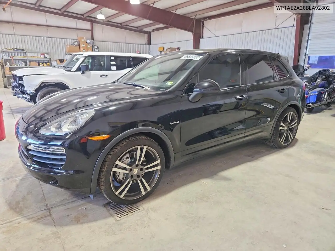 2011 Porsche Cayenne S Hybrid VIN: WP1AE2A28BLA92802 Lot: 58585066