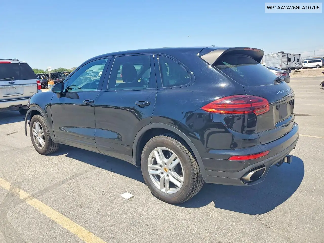 2016 Porsche Cayenne VIN: WP1AA2A25GLA10706 Lot: 60248446