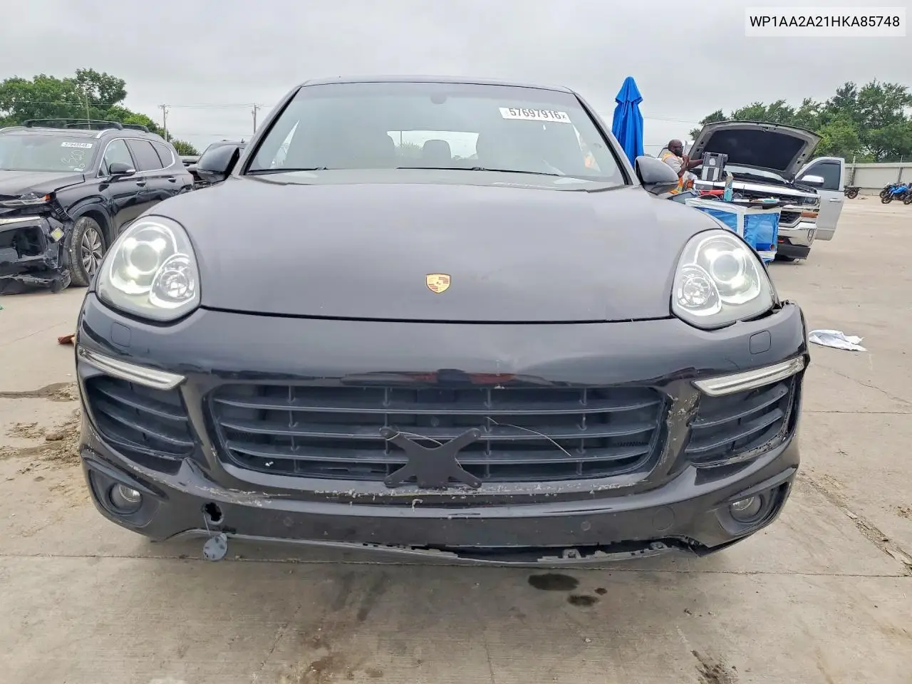 2017 Porsche Cayenne VIN: WP1AA2A21HKA85748 Lot: 57697916