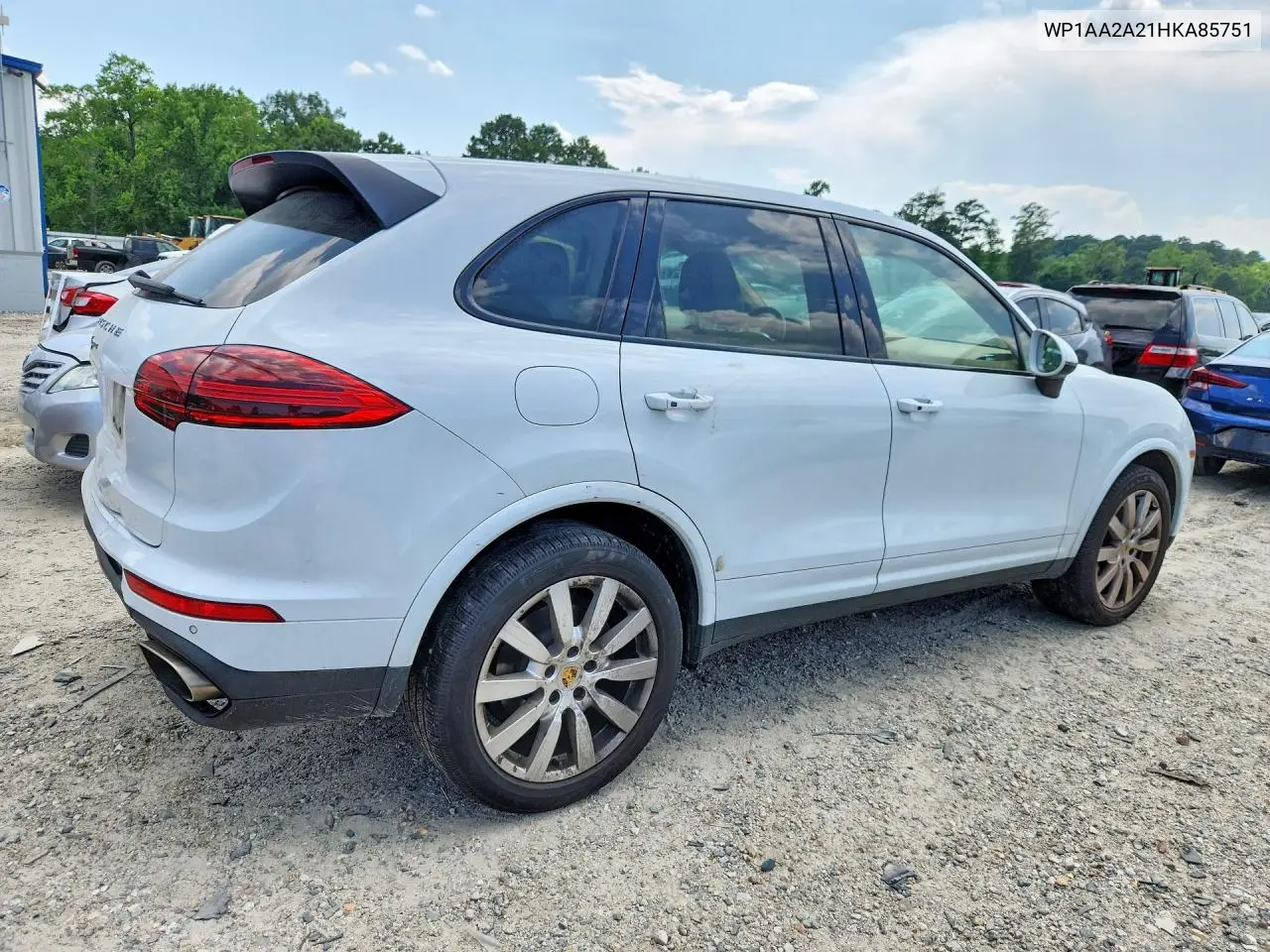 2017 Porsche Cayenne VIN: WP1AA2A21HKA85751 Lot: 59188926