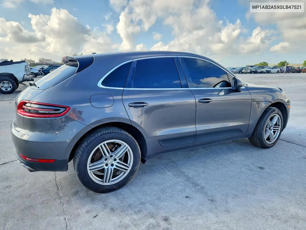 2016 Porsche Macan S VIN: WP1AB2A5XGLB47521 Lot: 59265416