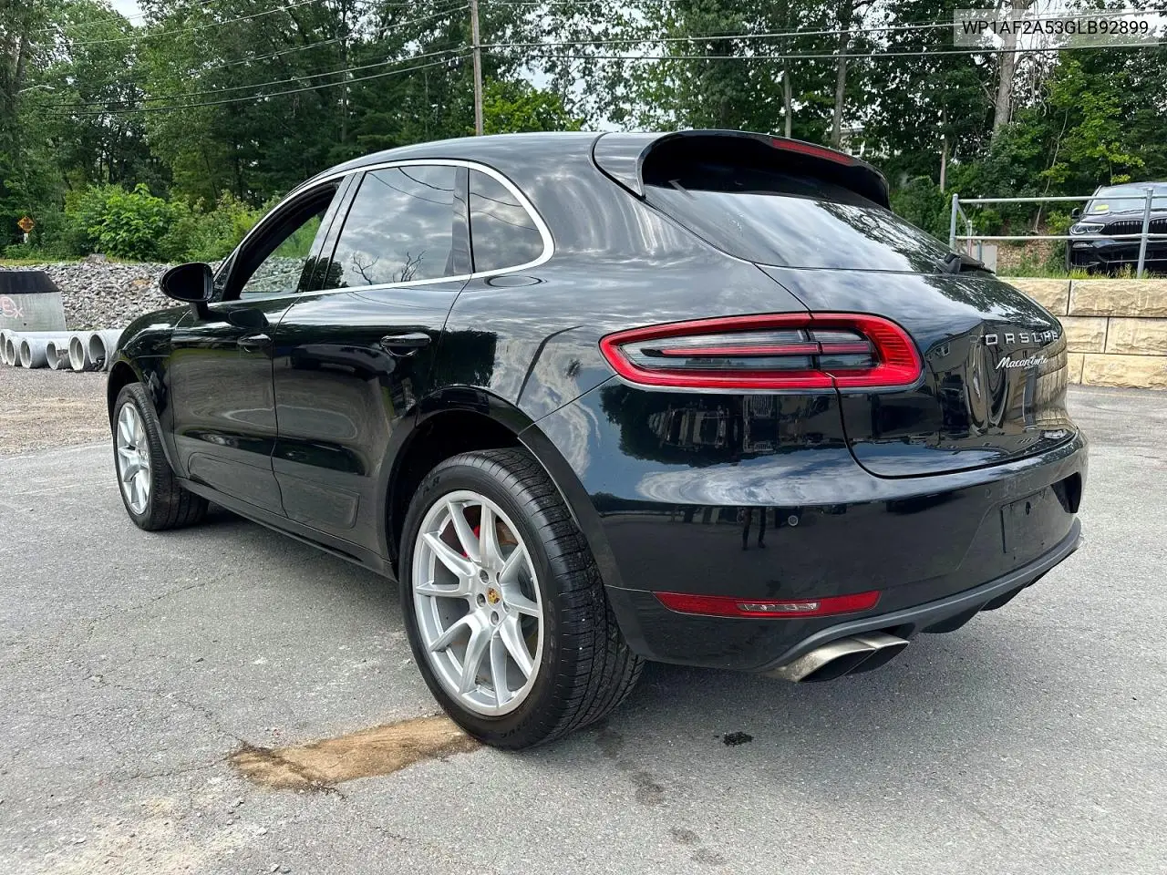 2016 Porsche Macan Turbo VIN: WP1AF2A53GLB92899 Lot: 59862086