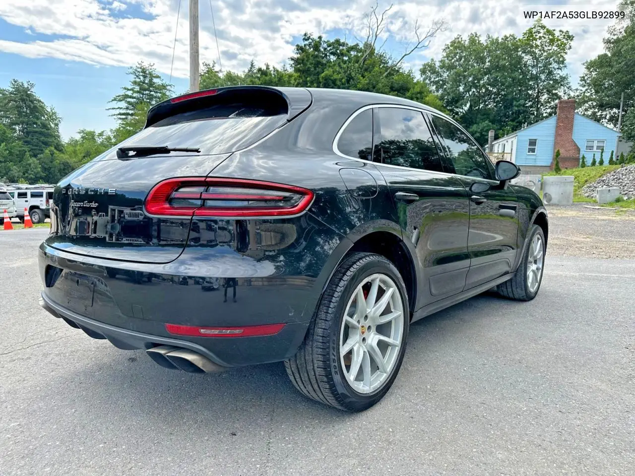 2016 Porsche Macan Turbo VIN: WP1AF2A53GLB92899 Lot: 59862086