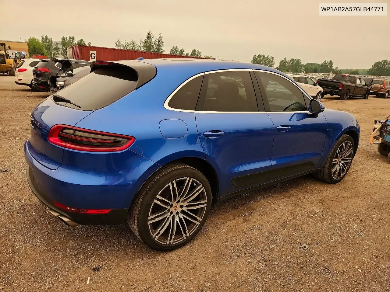 2016 Porsche Macan S VIN: WP1AB2A57GLB44771 Lot: 61067096