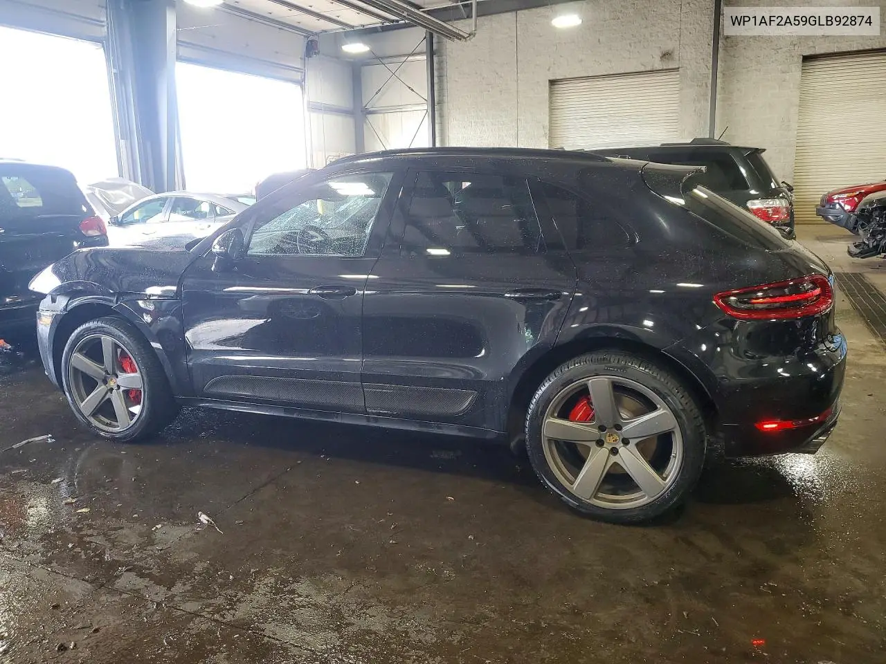 2016 Porsche Macan Turbo VIN: WP1AF2A59GLB92874 Lot: 61495426