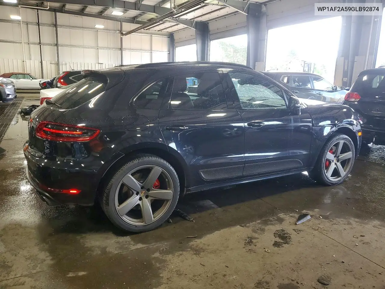 2016 Porsche Macan Turbo VIN: WP1AF2A59GLB92874 Lot: 61495426