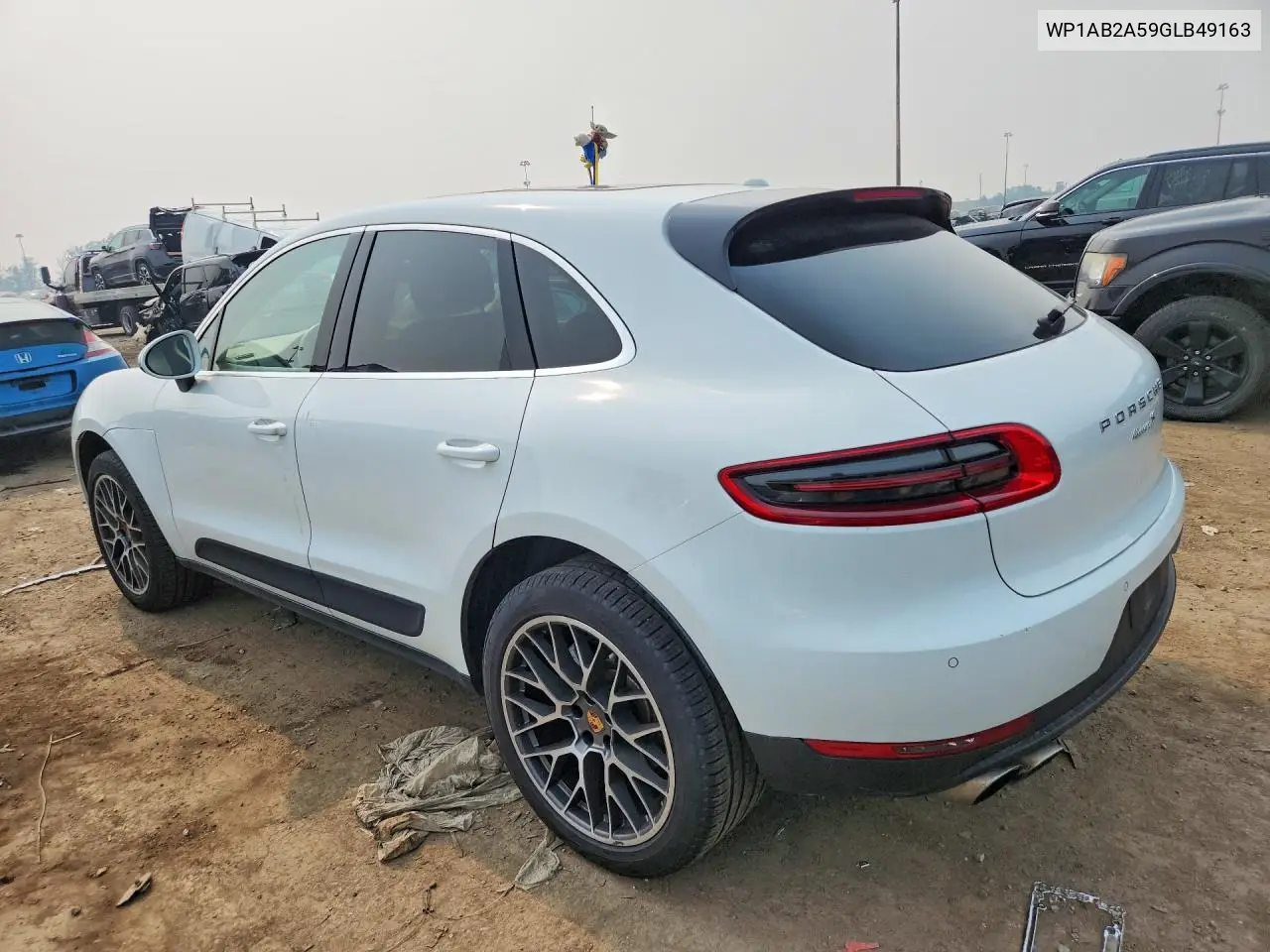 2016 Porsche Macan S VIN: WP1AB2A59GLB49163 Lot: 61799516
