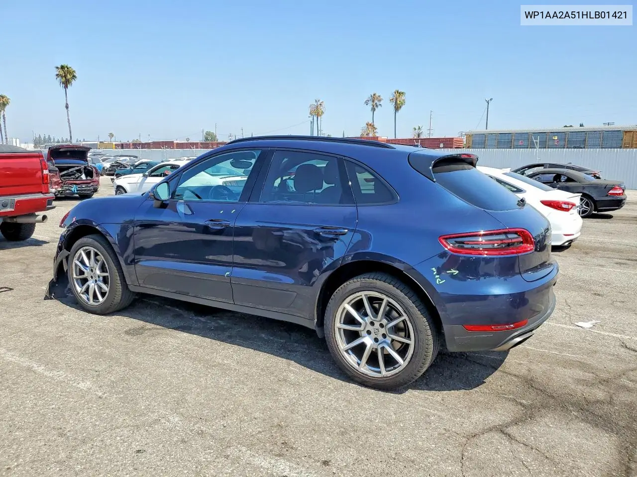 2017 Porsche Macan VIN: WP1AA2A51HLB01421 Lot: 55908146