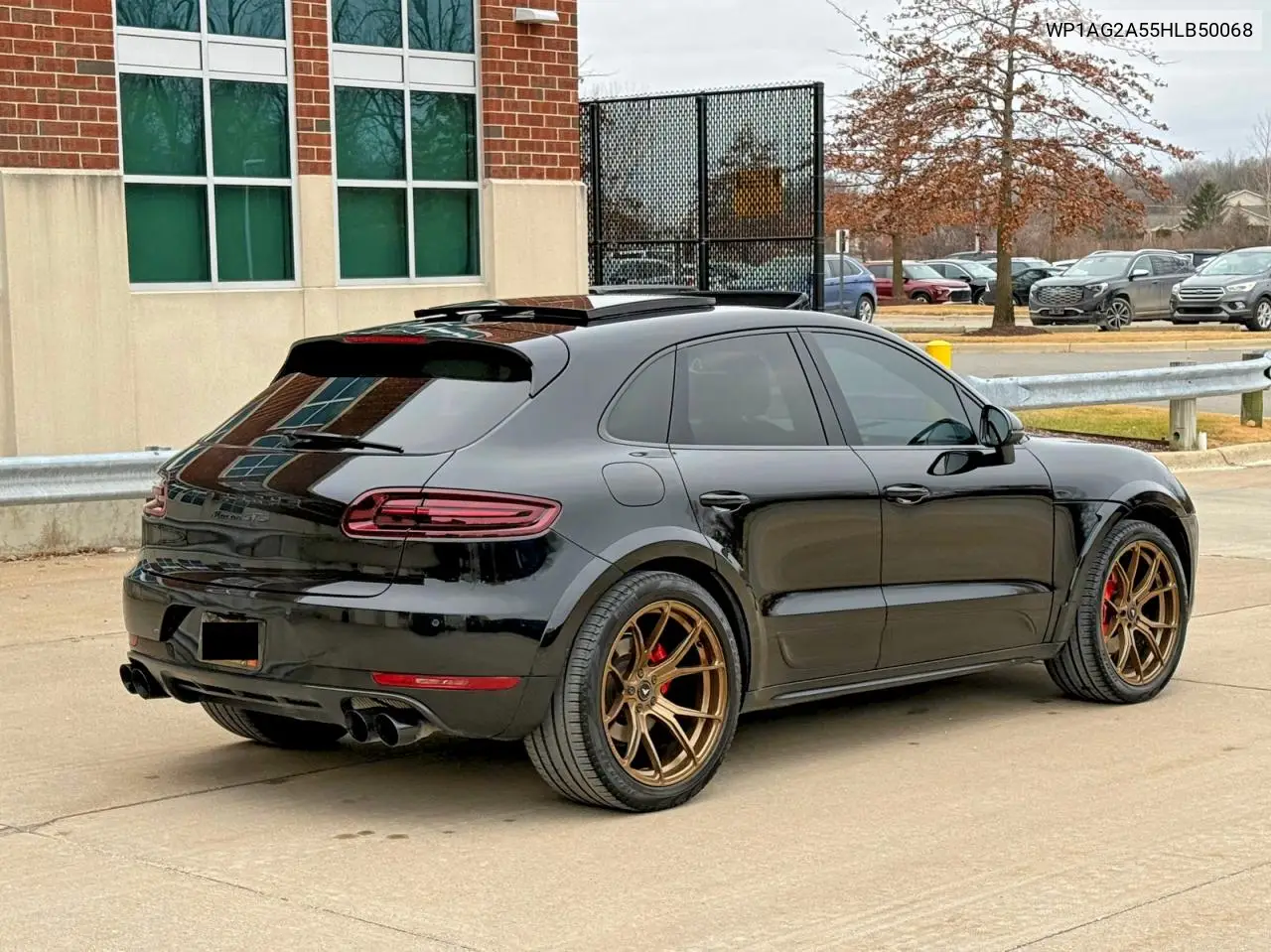 2017 Porsche Macan Gts VIN: WP1AG2A55HLB50068 Lot: 55989806