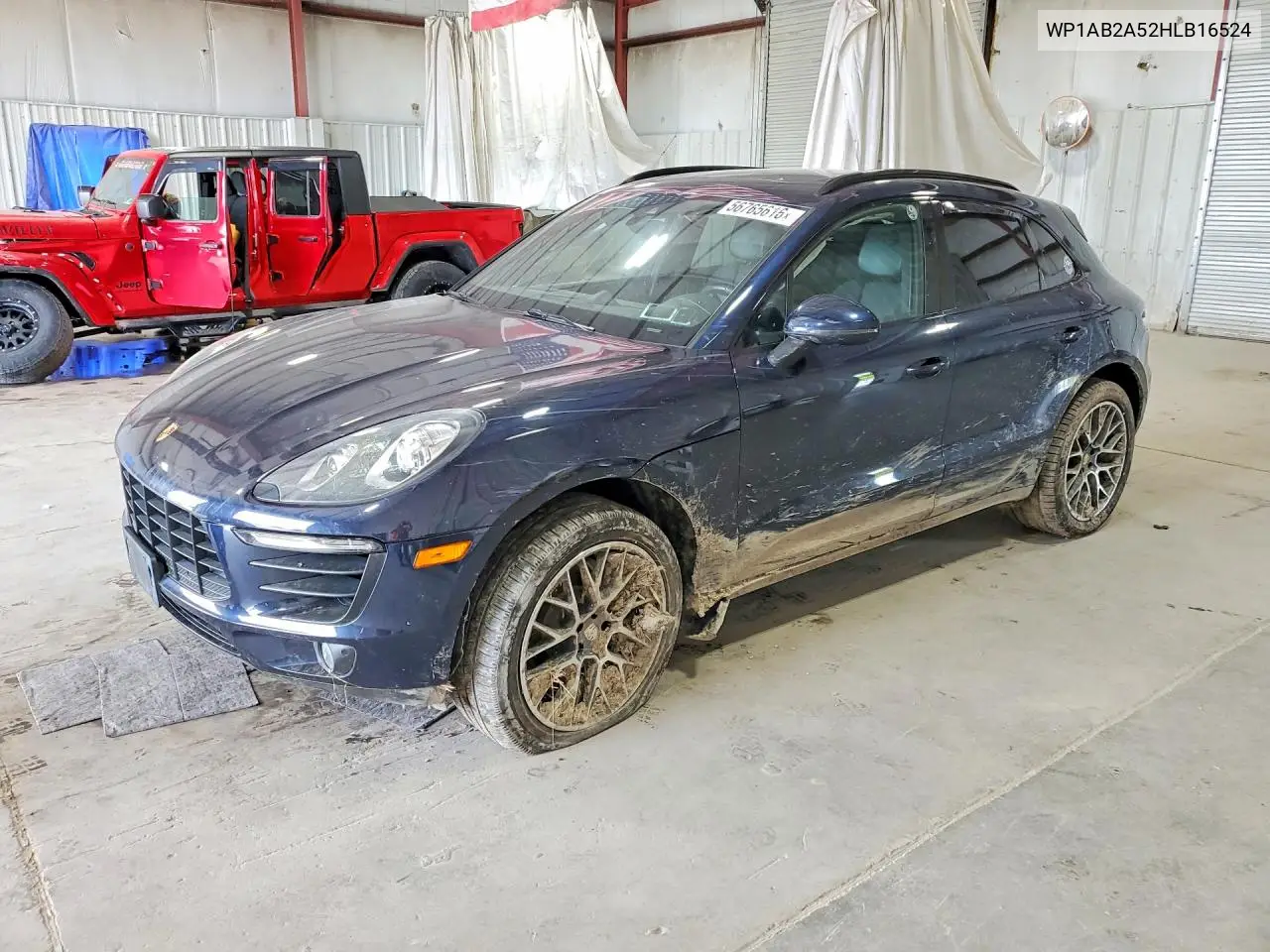 2017 Porsche Macan S VIN: WP1AB2A52HLB16524 Lot: 56765616