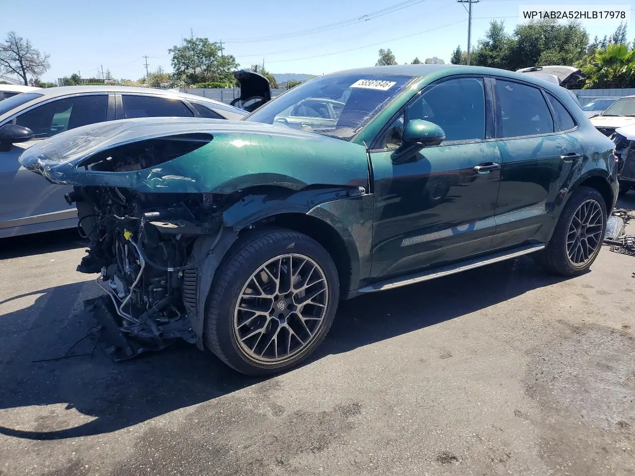 2017 Porsche Macan S VIN: WP1AB2A52HLB17978 Lot: 58561846