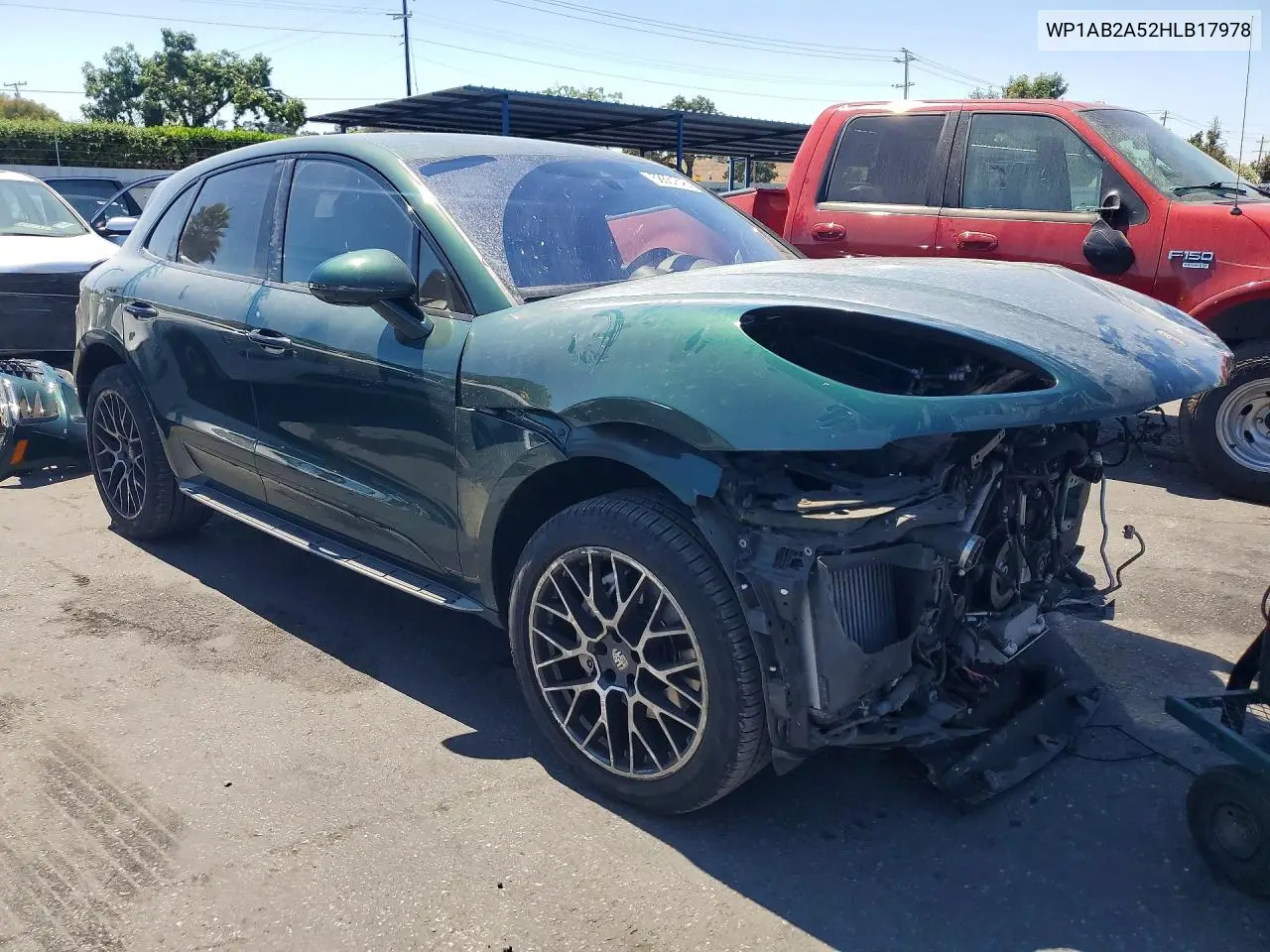 2017 Porsche Macan S VIN: WP1AB2A52HLB17978 Lot: 58561846